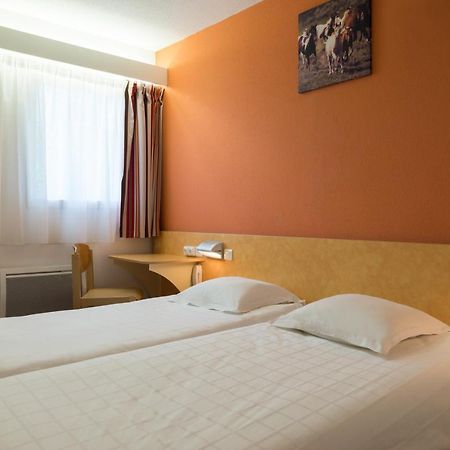 The Originals Access, Hotel Saint-Flour מראה חיצוני תמונה